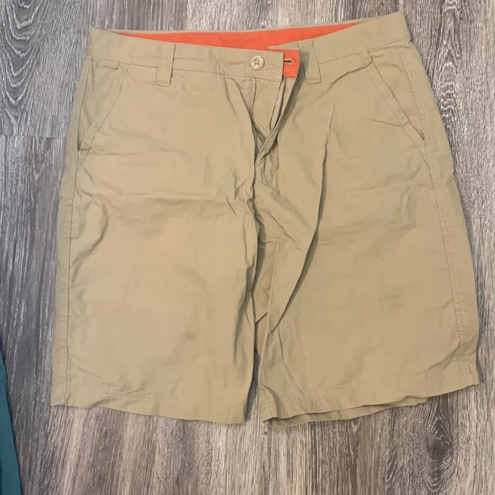 Columbia Men's Shorts - Gray, Green, Blue, Yellow, Navy, Rust